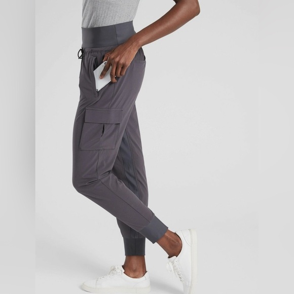 Athleta Sutton High Rise Cargo Joggers in Spring Night Gray 405713 Women’s 6 - Picture 1 of 8